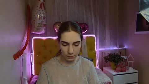 nikastarkk online show from 03.05.25