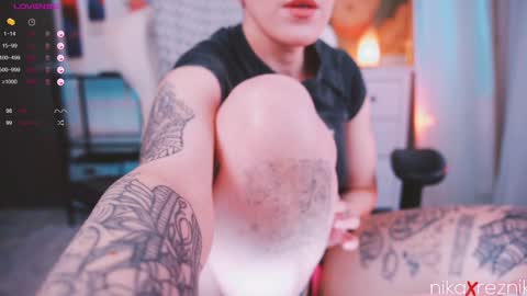 Snapshot of nikaxreznik chatting on 01.15.25 Nika online show from 01.15.25