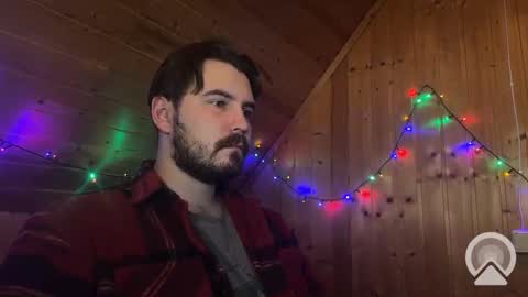 Snapshot of nikbusiness chatting on 12.12.24 Nick online show from 12.12.24