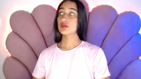    online show from 02.03.25