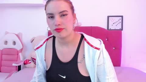 Nikii  online show from 01.11.25