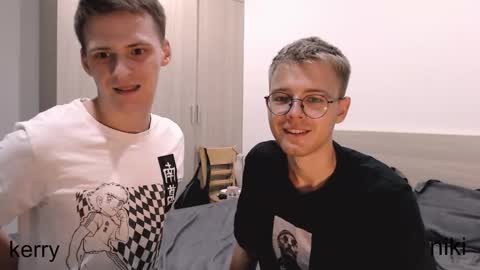 Snapshot of nikikerry_cum_ chatting on 10.16.25 nikikerry_cum_ online show from 10.16.25