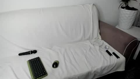 Veronika online show from 12.16.24