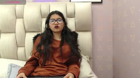 Nilly online show from 12.05.24