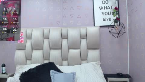 Nilly online show from 12.23.24