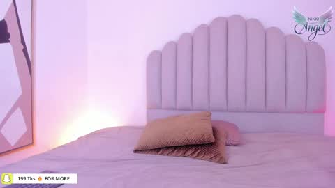 NIkki Angel online show from 09.29.25