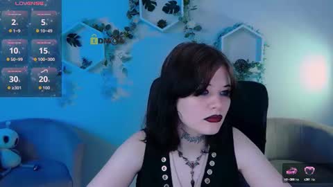 Snapshot of nikki_kiss_ chatting on 06.19.26 nikki_kiss_ online show from 06.19.26