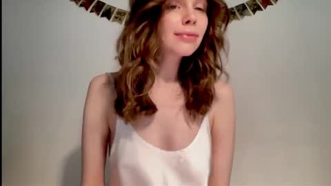 Nikki online show from 02.06.25