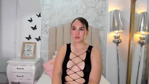 Snapshot of nikki_moon_ chatting on 07.10.26 nikki_moon_ online show from 07.10.26