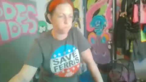 Nikkie online show from 10.12.25