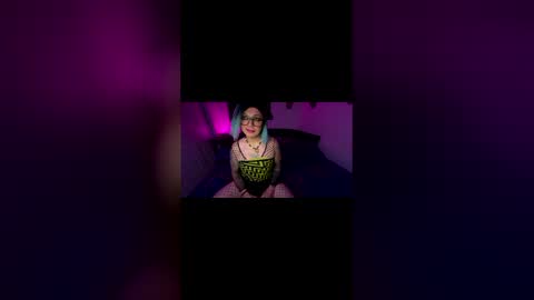 Snapshot of nikkineverlands chatting on 03.09.26 Nikki Neverland online show from 03.09.26