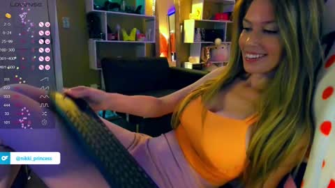 Schedule IN BIO online show from 01.10.25