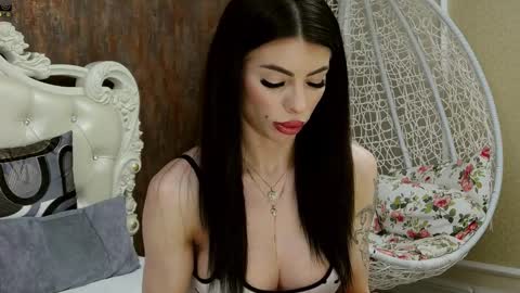 Nikky online show from 03.06.25