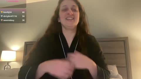 Snapshot of nikkisnow1 chatting on 11.22.25 nikkisnow1 online show from 11.22.25