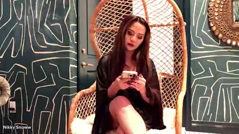 Nikki online show from 12.02.25