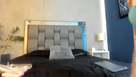 Niko Kael online show from 02.24.26