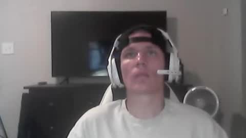 Snapshot of nikolai_russian_daddy chatting on 07.17.26 nikolai_russian_daddy online show from 07.17.26