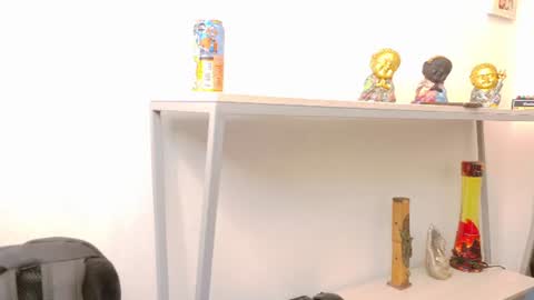 Snapshot of nikolay_gregori chatting on 06.22.26 online show from 06.22.26