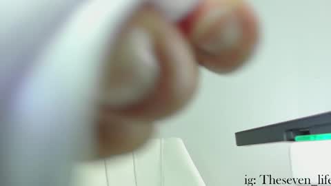 Niko online show from 01.25.25