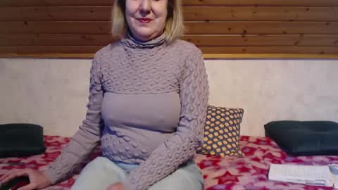 Snapshot of nikole111 chatting on 01.02.25 Nikole1 online show from 01.02.25