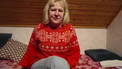 Snapshot of nikole111 chatting on 02.19.25 Nikole1 online show from 02.19.25