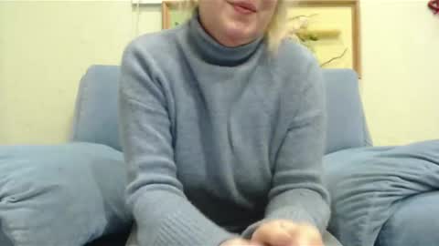 Snapshot of nikole111 chatting on 02.27.25 Nikole1 online show from 02.27.25