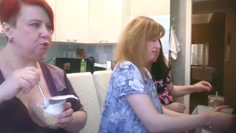 Nikoletta online show from 01.22.25