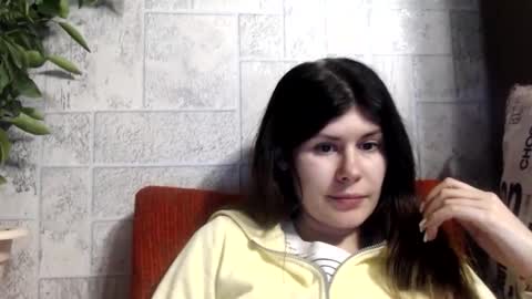 Nikol online show from 10.26.25