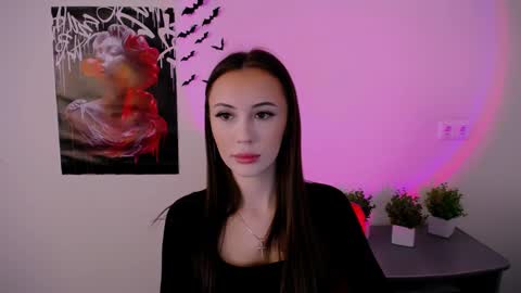 nikonara_ online show from 02.08.25