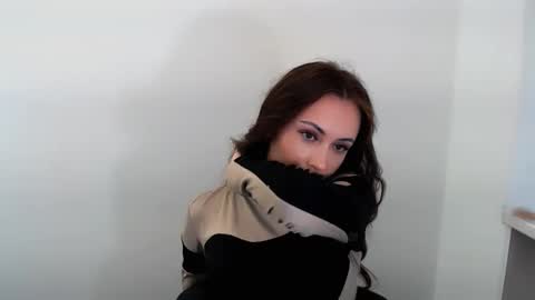 nikonara_ online show from 10.15.25