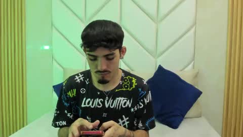 Niko Stone online show from 10.08.25