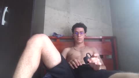 Snapshot of nikotwinktop chatting on 04.03.26 Niko online show from 04.03.26