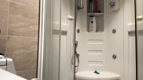 Snapshot of niks1412985 chatting on 12.15.25 Niks online show from 12.15.25