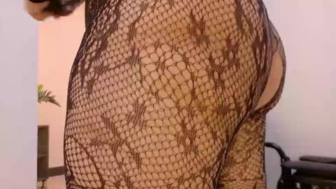  NIKY SMIT  online show from 02.24.25