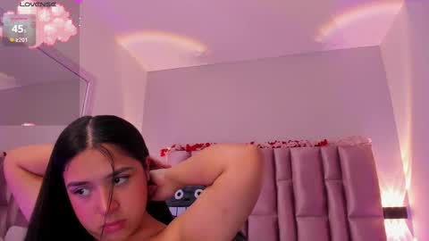 Niky Brooks online show from 09.30.25