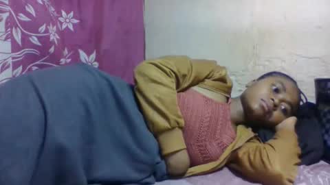 nilah online show from 10.25.25