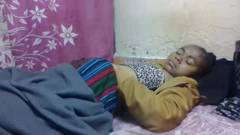 nilah online show from 10.31.25