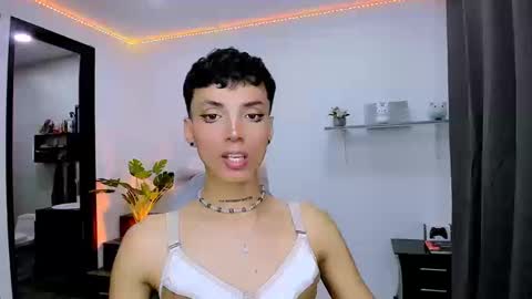 Nilam online show from 09.19.25