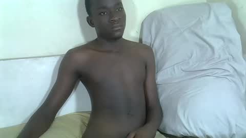 Snapshot of nileboys chatting on 11.23.25 Niles online show from 11.23.25