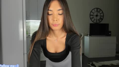 Bella online show from 03.05.25