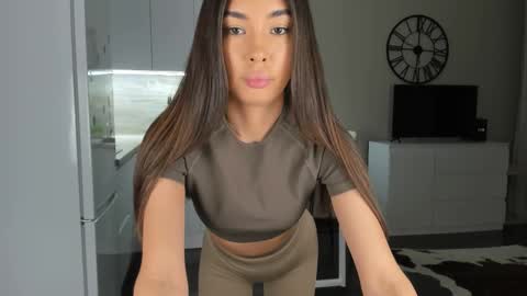 Bella online show from 03.06.25