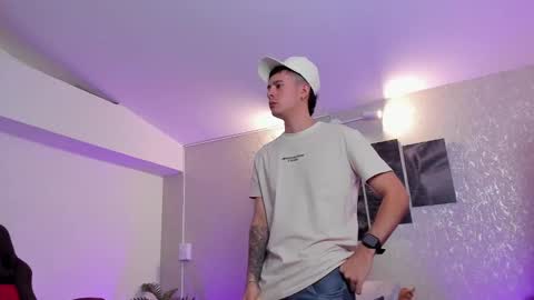 Snapshot of nils_saint chatting on 10.30.25 Nils online show from 10.30.25