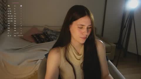 Snapshot of nimfaheart chatting on 07.08.26 Jennet online show from 07.08.26