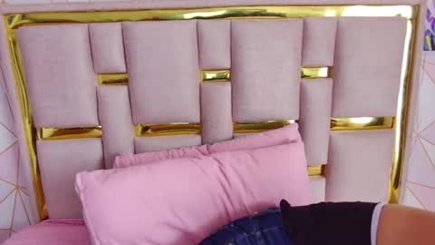 Nina Carther online show from 04.06.26