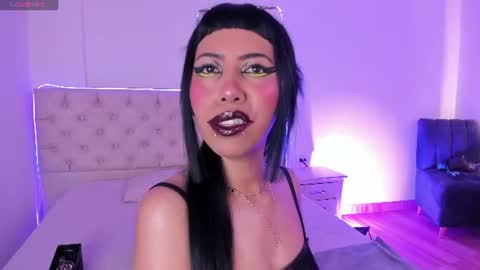 Snapshot of nina_fooxxx1 chatting on 06.30.26 Nina Fox online show from 06.30.26