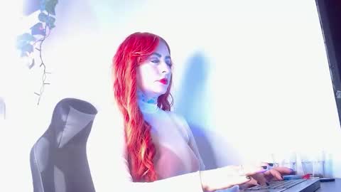 nina_foxx02 online show from 12.19.25