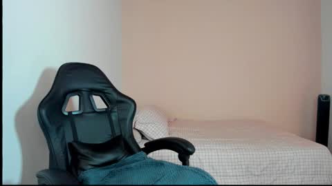  Nina  online show from 03.04.26