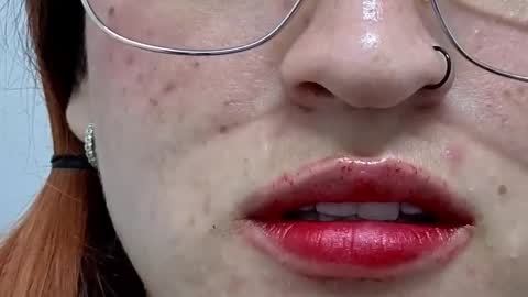 Ninaa fox online show from 02.17.25