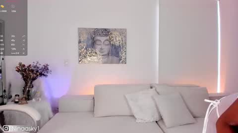    online show from 03.09.25