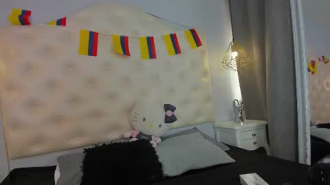 Snapshot of ninaavelvett chatting on 07.04.26 Nina online show from 07.04.26